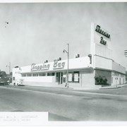 Looking west across Baldwin Avenue to southwest corner of Baldwin Avenue and Naomi at Shopping Bag Market.  It operated here from the early 1940's to 1970.