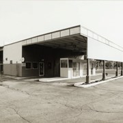 Former building of Foulger Ford, 55 West Huntington Drive, Arcadia, CA. Drive-through service area. Photograph by Terry Miller.