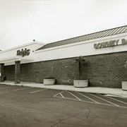 Ralphs grocery store and Downey Savings at 1101 West Huntington Drive. This was at the corner of Huntington Drive and Sunset Boulevard. Brick exterior and parking lot. Photo by Terry Miller.