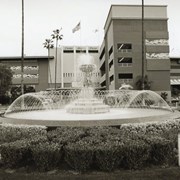 A view of Santa Anita Park entrance and fountain. Photo by Terry Miller.
